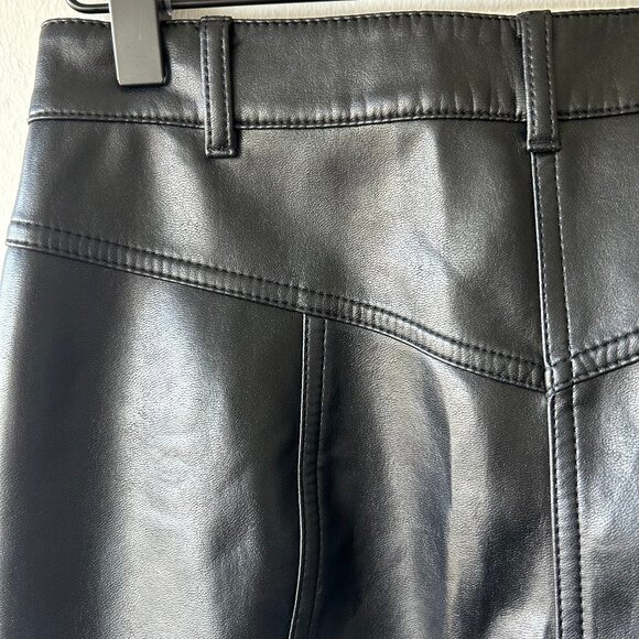 Aritzia Wilfred Rebel High-Waisted Vegan Leather Pants Black Women's Size 4 - Picture 6 of 10